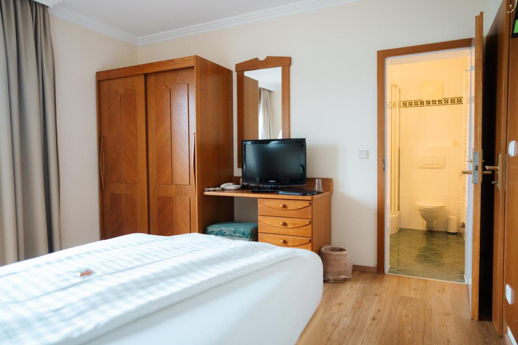 Seehotel Ressmann Drobollach am Faakersee Kültér fotó